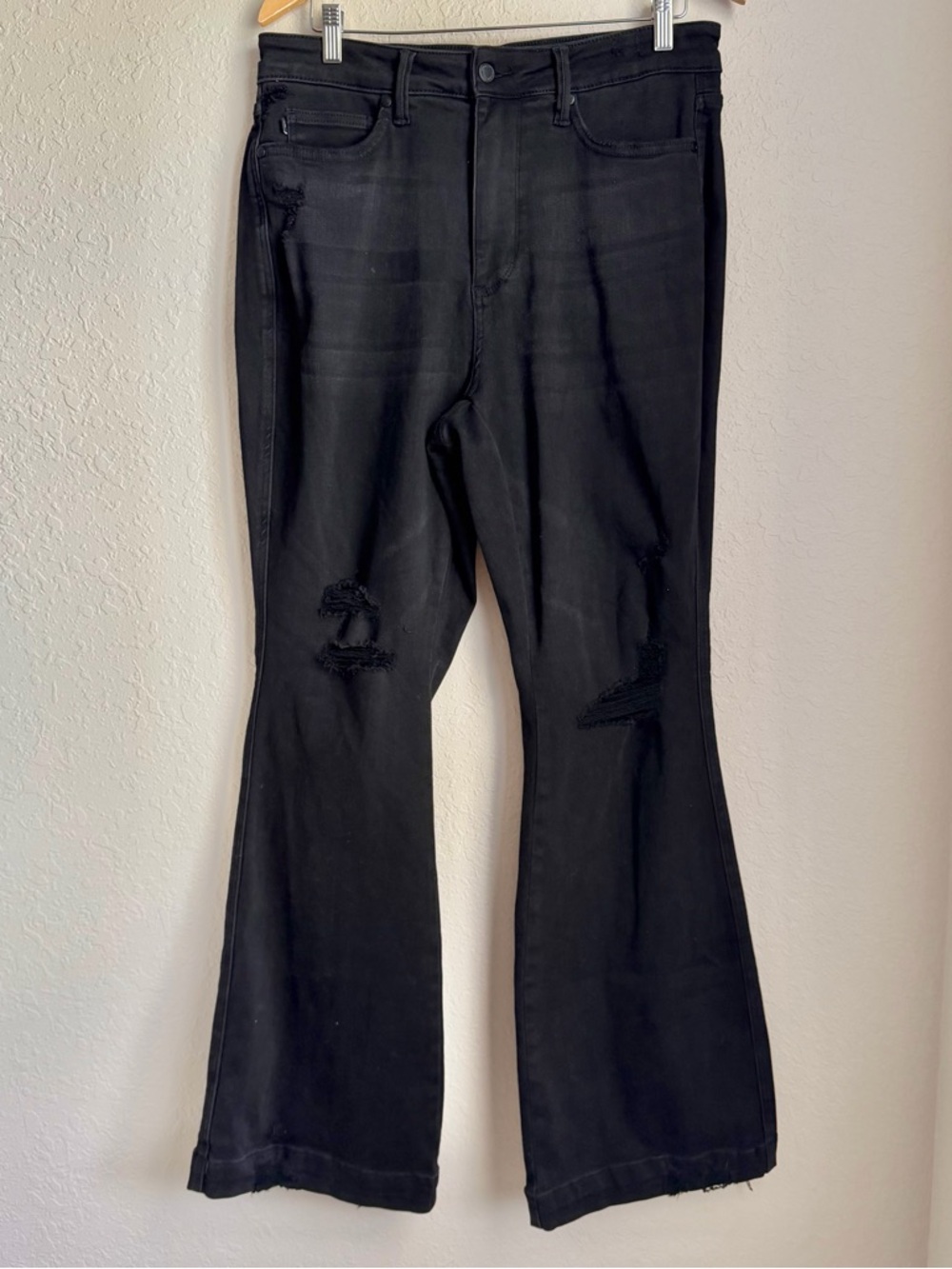 JUDY BLUE Black Distressed High Waisted Flare Stretchy Denim Jeans Sz 14W